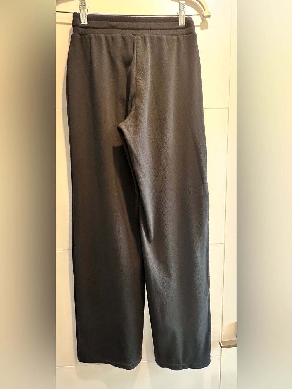 Aritzia Rib Kickback Pant - Picture 5 of 6